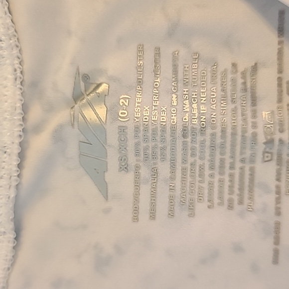 Avia Excersize Tank - Picture 3 of 4